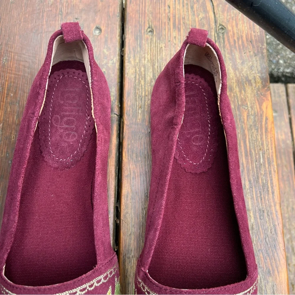 LATIGO BLISS ANTHROPLOGIE SUEDE LEATHER SLIP ON FLATS SIZE 9 - Picture 5 of 12